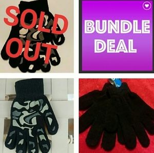 BUNDLE OF 2 BOY'S GLOVES OS FITS ALL
